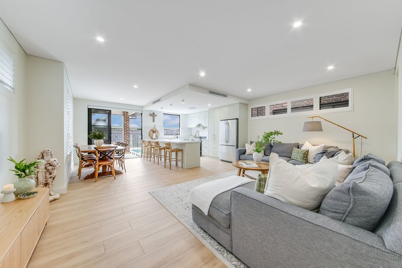 Photo - 76b Firewheel Circuit, Gregory Hills NSW 2557 - Image 6