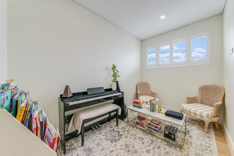 Photo - 76b Firewheel Circuit, Gregory Hills NSW 2557 - Image 23