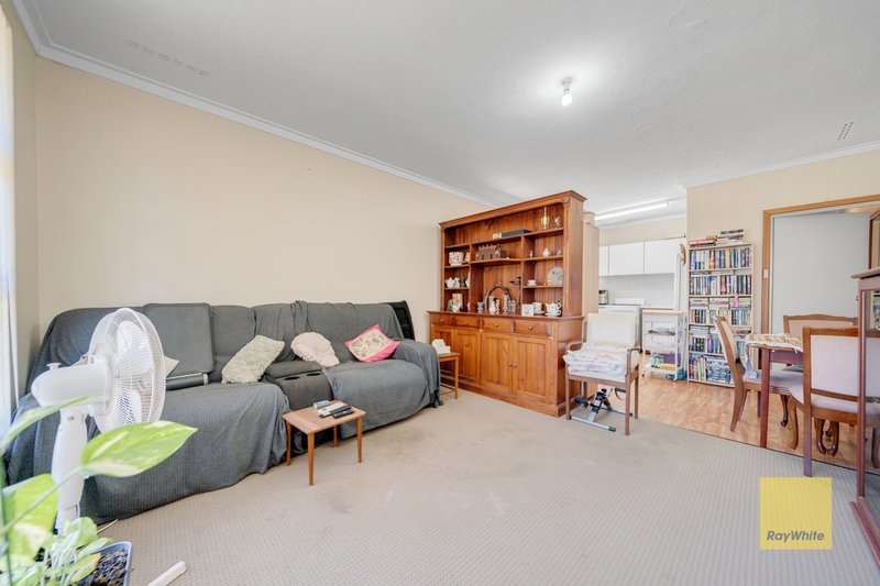 Photo - 77 & 77A Woodhall Street, Stirling WA 6021 - Image 5