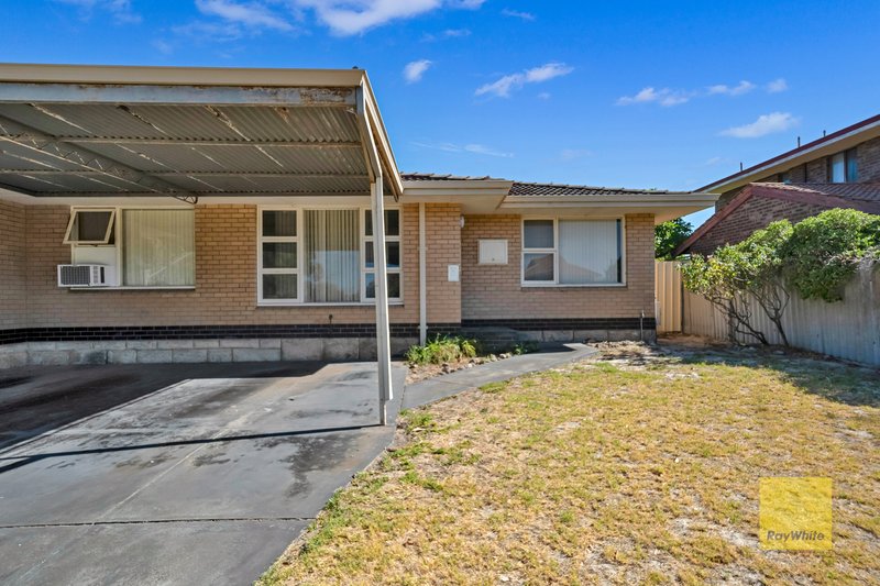 Photo - 77 & 77A Woodhall Street, Stirling WA 6021 - Image 14