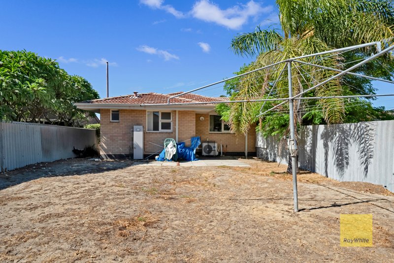 Photo - 77 & 77A Woodhall Street, Stirling WA 6021 - Image 23