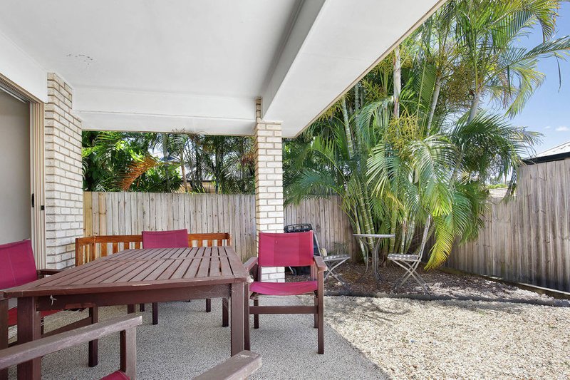 Photo - 77 Admiral Crescent, Springfield Lakes QLD 4300 - Image 14