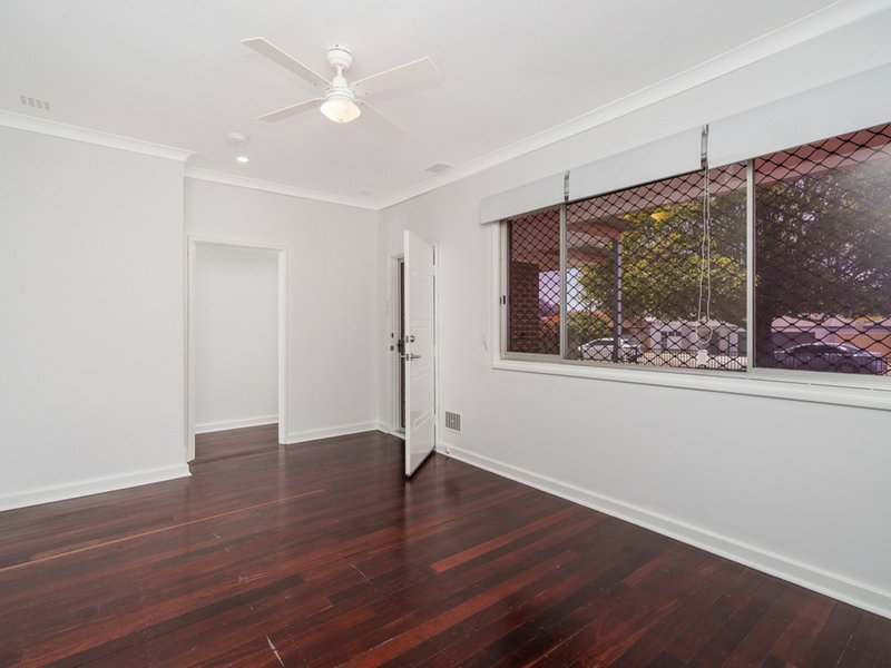 Photo - 77 Armstrong Road, Wilson WA 6107 - Image 7