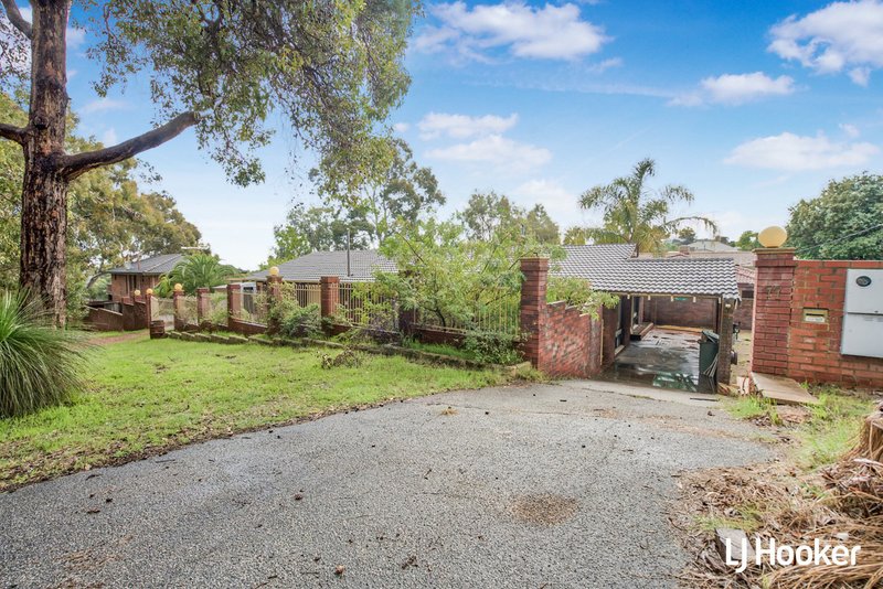 77 Ashley Drive, Kelmscott WA 6111