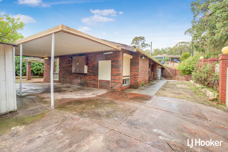 Photo - 77 Ashley Drive, Kelmscott WA 6111 - Image 15