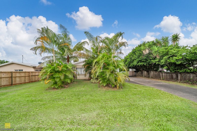 Photo - 77 Bathurst Drive, Bentley Park QLD 4869 - Image 2