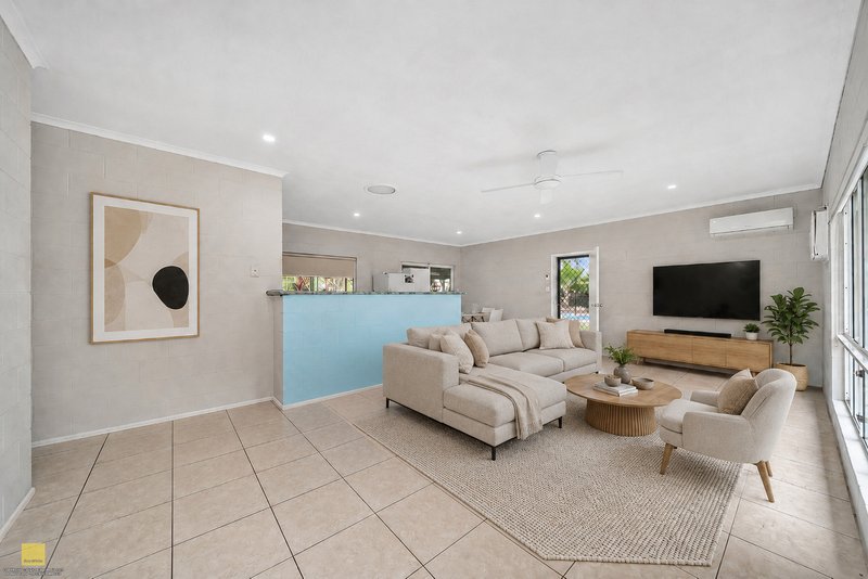 Photo - 77 Bathurst Drive, Bentley Park QLD 4869 - Image 11