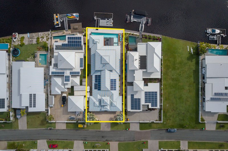 Photo - 77 Bellanboe Circuit, Pelican Waters QLD 4551 - Image 26