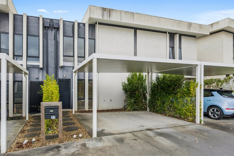 Photo - 77 Belsay Chase, Chirnside Park VIC 3116 - Image 1