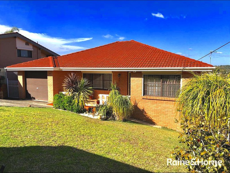 Photo - 77 Blackman Parade, Unanderra NSW 2526 - Image 1