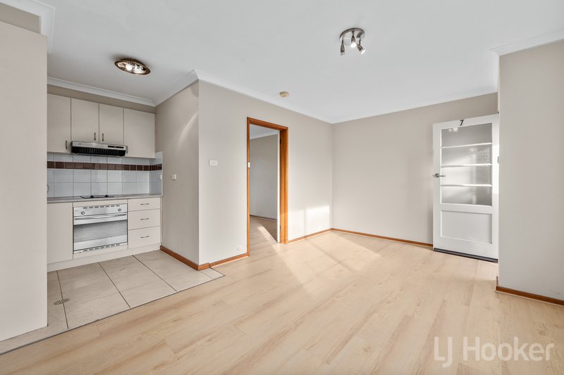 Photo - 7/7 Broughton Place, Queanbeyan NSW 2620 - Image 8