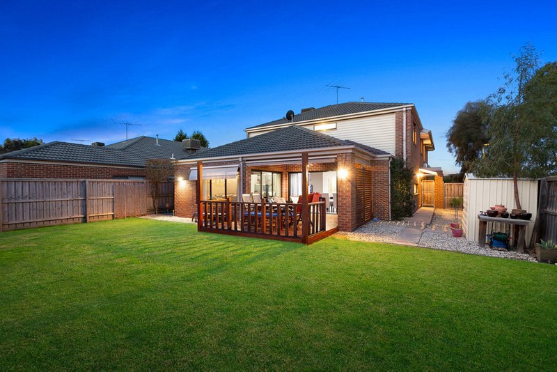 Photo - 77 Bushmans Way, South Morang VIC 3752 - Image 12