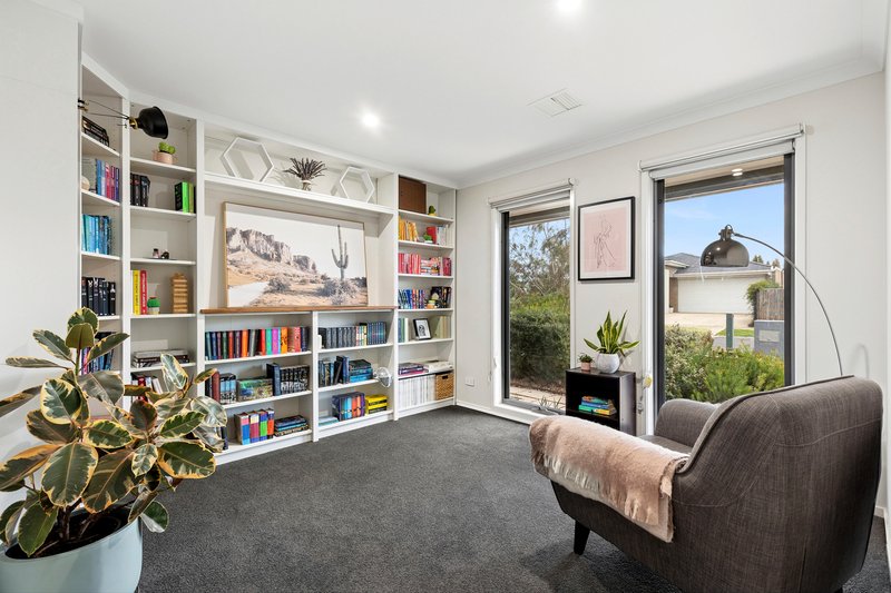Photo - 77 Cedar Road, Lara VIC 3212 - Image 2