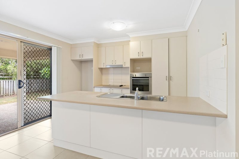 Photo - 77 Central Green Drive, Narangba QLD 4504 - Image 6