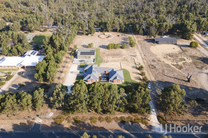 77 Cinnamon Meander, Two Rocks WA 6037