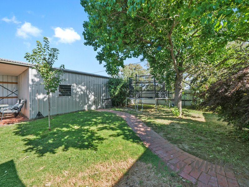 Photo - 77 Clarke Street, Benalla VIC 3672 - Image 7