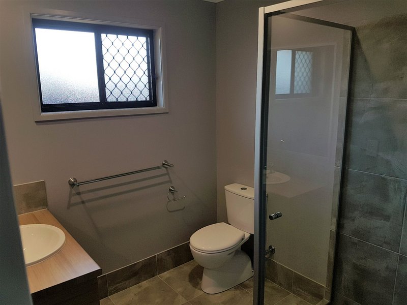 Photo - 77 Cod Circuit, Bongaree QLD 4507 - Image 7