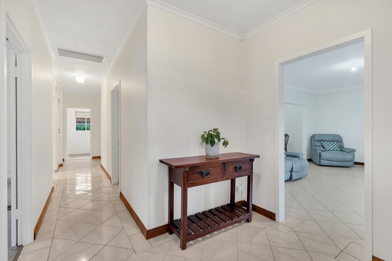 Photo - 77 Collingbourne Drive, Elizabeth Vale SA 5112 - Image 6