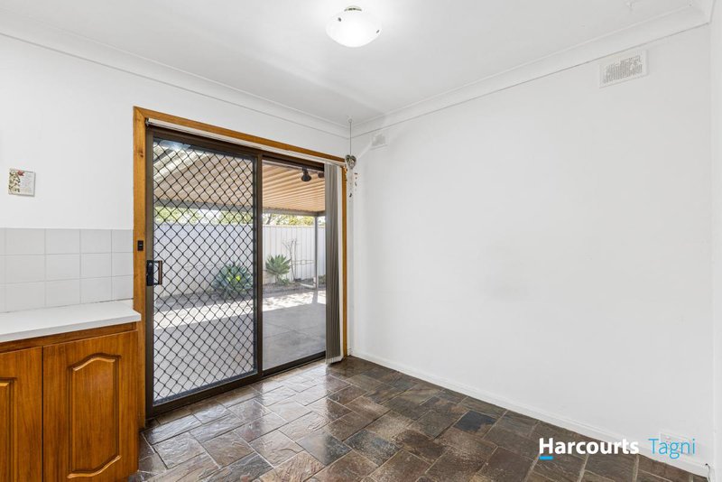 Photo - 77 Collins Parade, Hackham SA 5163 - Image 14