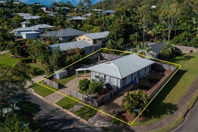 Photo - 77 Country Road, Cannonvale QLD 4802 - Image 4