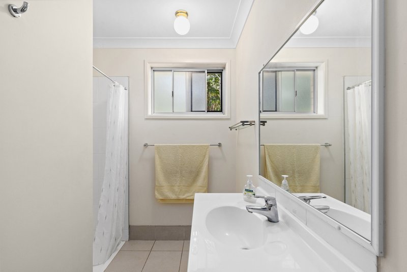 Photo - 77 Cremin Street, Upper Mount Gravatt QLD 4122 - Image 11