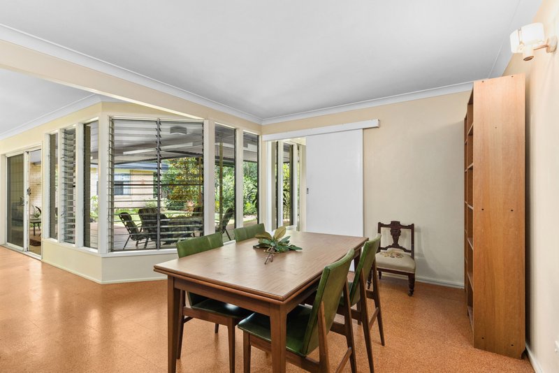 Photo - 77 Cremin Street, Upper Mount Gravatt QLD 4122 - Image 15