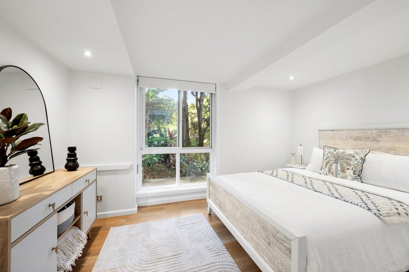Photo - 77 Crescent Road, Newport NSW 2106 - Image 7