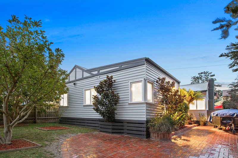 77 Davey Street, Parkdale VIC 3195