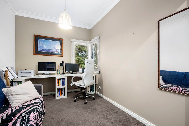 Photo - 77 Davey Street, Parkdale VIC 3195 - Image 10