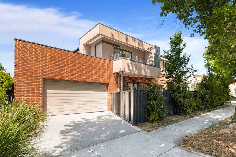 Photo - 77 Doncaster East Road, Mitcham VIC 3132 - Image 17