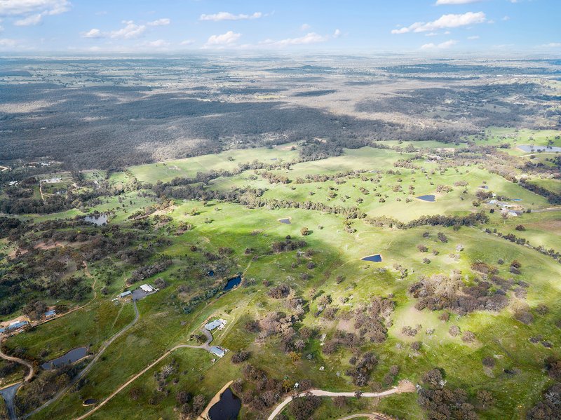 Photo - 77 Drechsler Road, Sedgwick VIC 3551 - Image 7