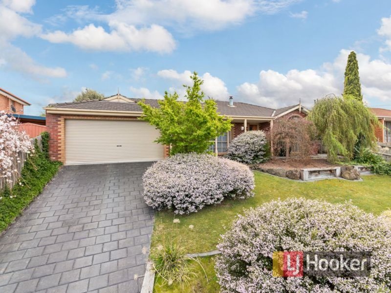 Photo - 77 Eagle Drive, Pakenham VIC 3810 - Image 19