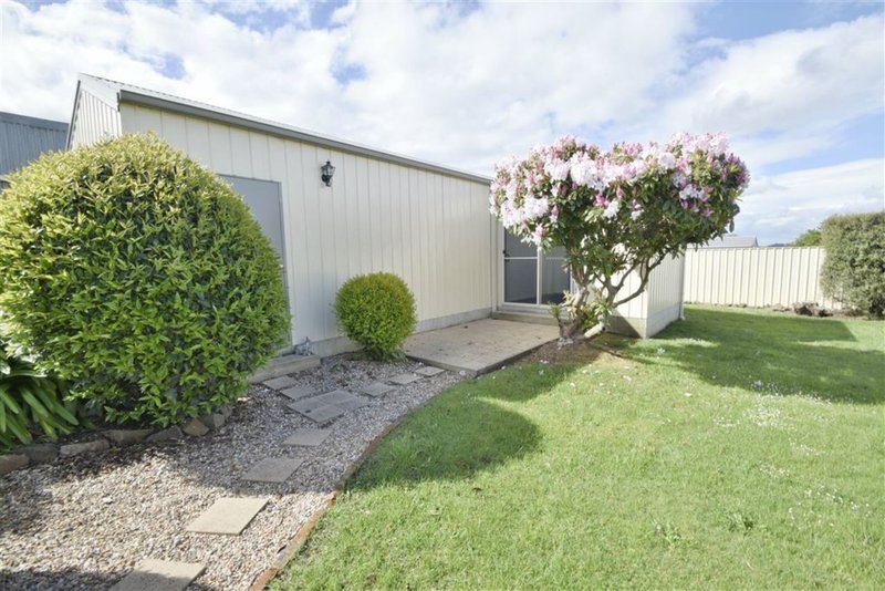 Photo - 77 Emu Bay Rd , Deloraine TAS 7304 - Image 14