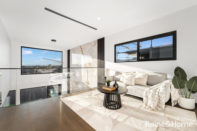 Photo - 77 Equinox Drive, Box Hill NSW 2765 - Image 3