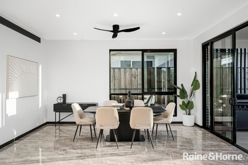 Photo - 77 Equinox Drive, Box Hill NSW 2765 - Image 4