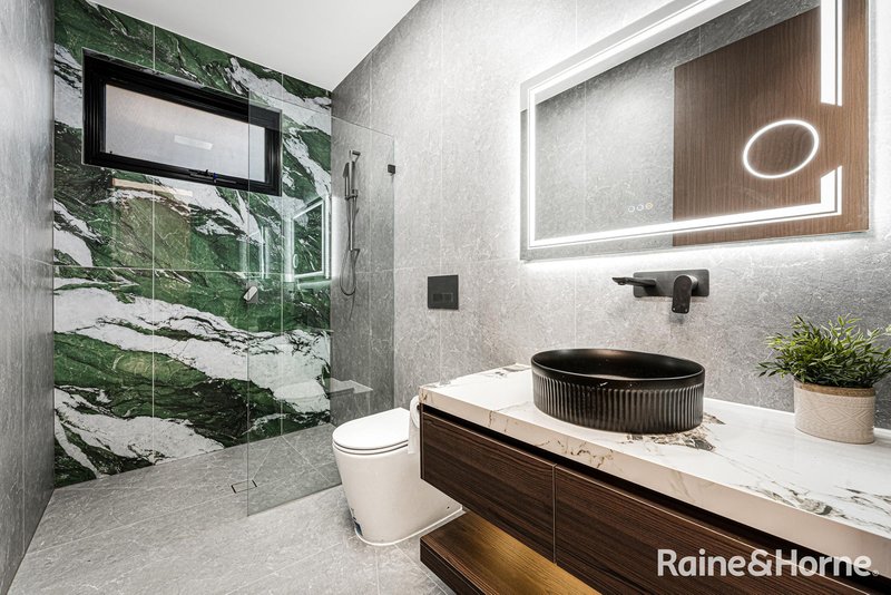 Photo - 77 Equinox Drive, Box Hill NSW 2765 - Image 13