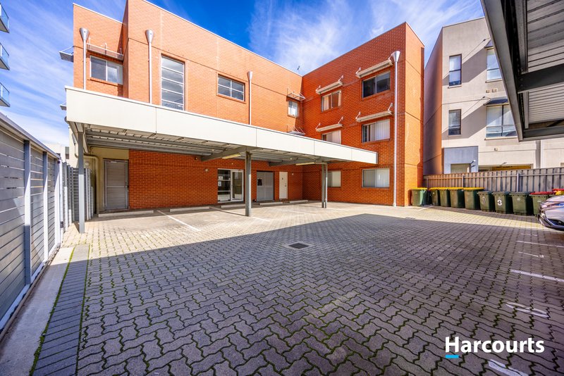 Photo - 7/7 Euston Walk, Mawson Lakes SA 5095 - Image 12