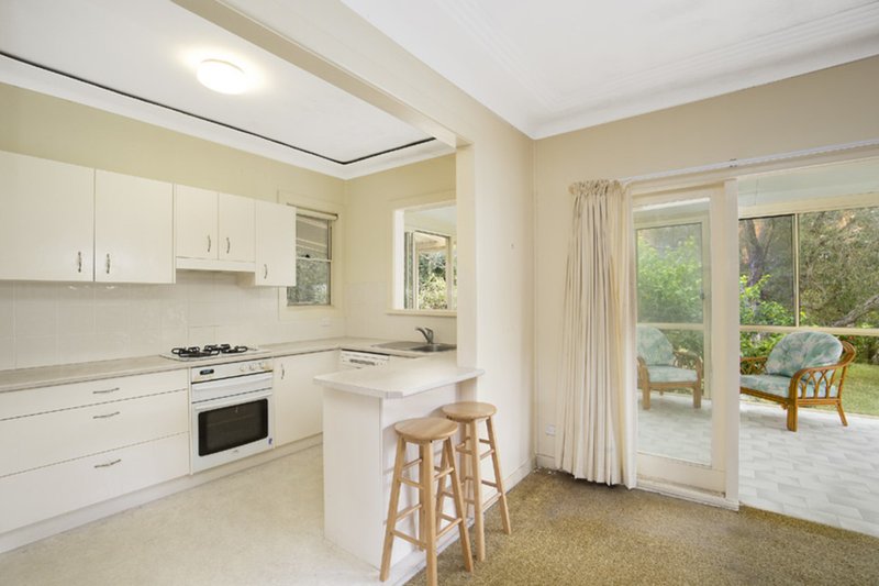 Photo - 77 Foamcrest Avenue, Newport NSW 2106 - Image 4