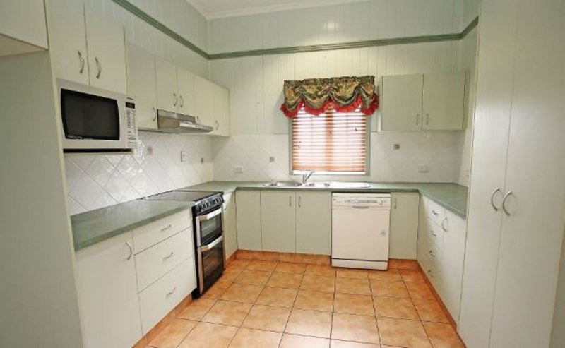 Photo - 77 Gorden Street, Garbutt QLD 4814 - Image 5