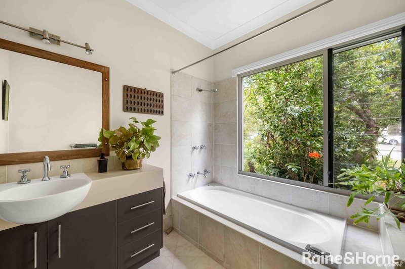 Photo - 77 Hakea Close, Nowra Hill NSW 2540 - Image 17
