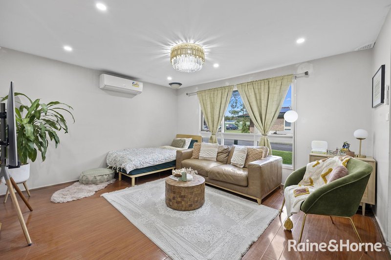 Photo - 7/7 Hanlon Close, Minto NSW 2566 - Image 6