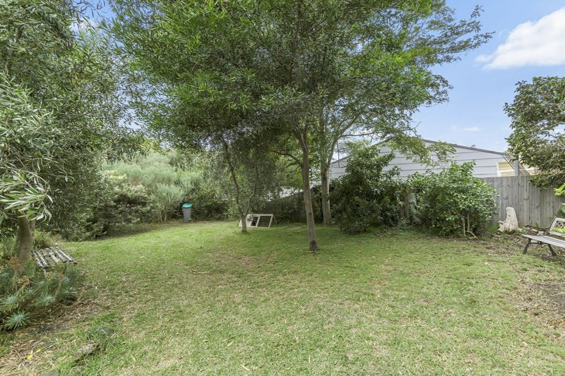 Photo - 77 Harvey Road, St Leonards VIC 3223 - Image 12