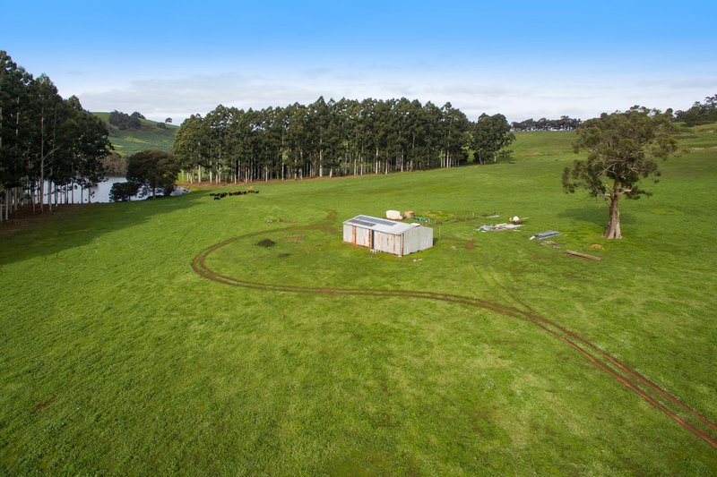 Photo - 77 Hawterville Road, Mullalyup WA 6252 - Image 11