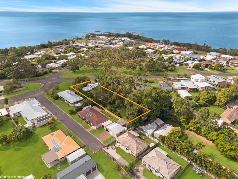 77 Helsham Street, Point Vernon QLD 4655