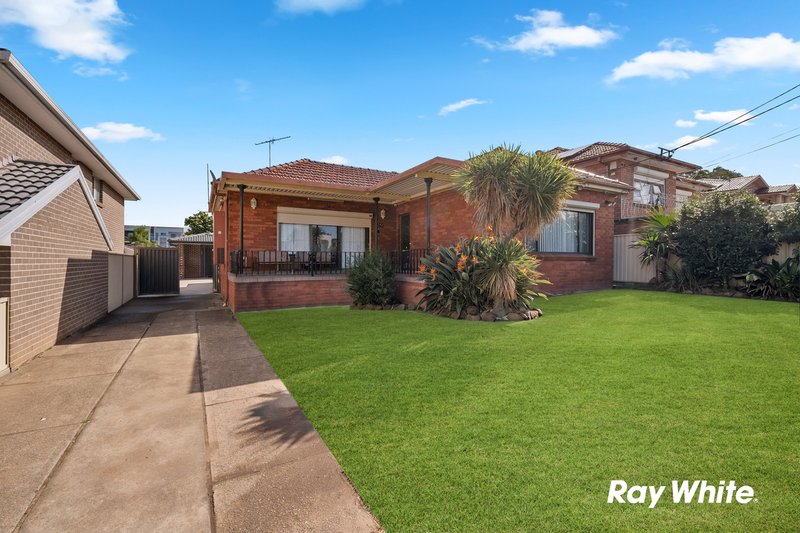 Photo - 77 High Street, Cabramatta West NSW 2166 - Image 2