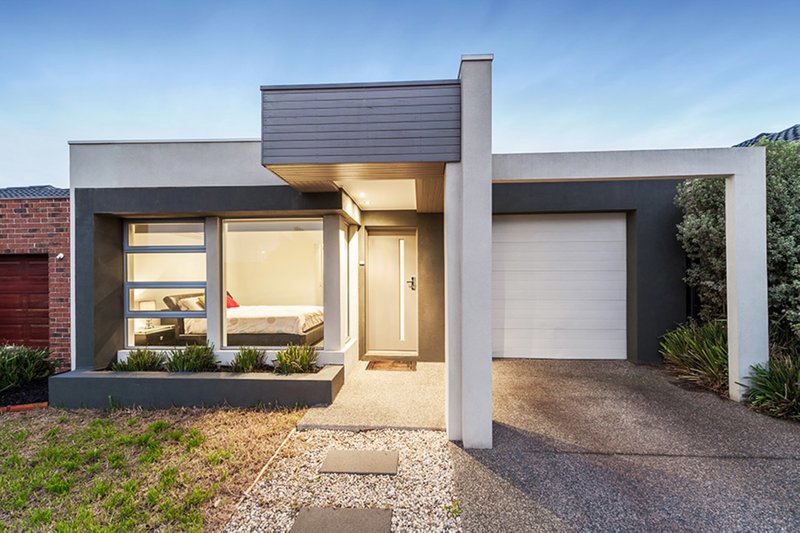 77 Huntington Drive, Craigieburn VIC 3064