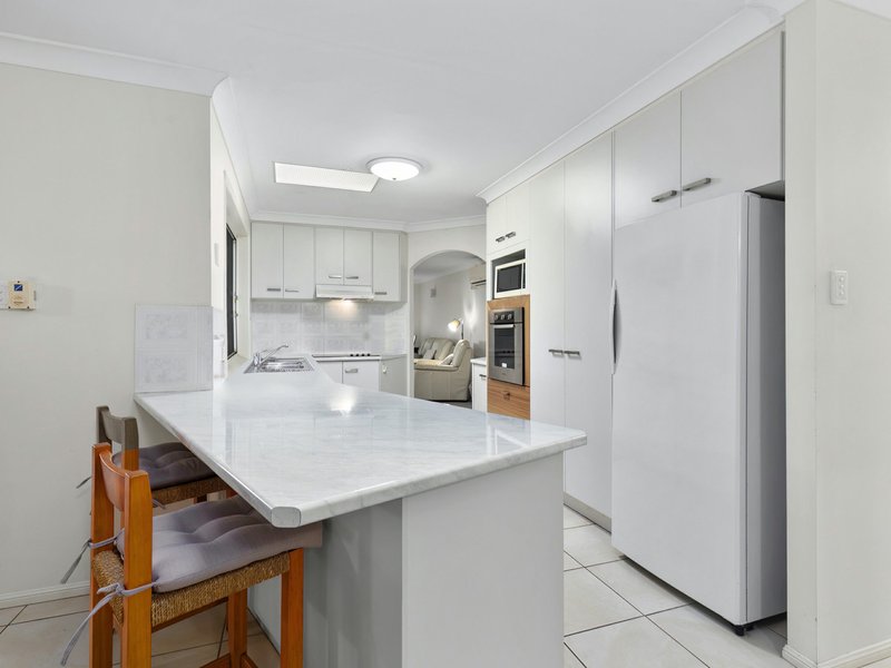 Photo - 77 Jasmin Drive, Bongaree QLD 4507 - Image 8