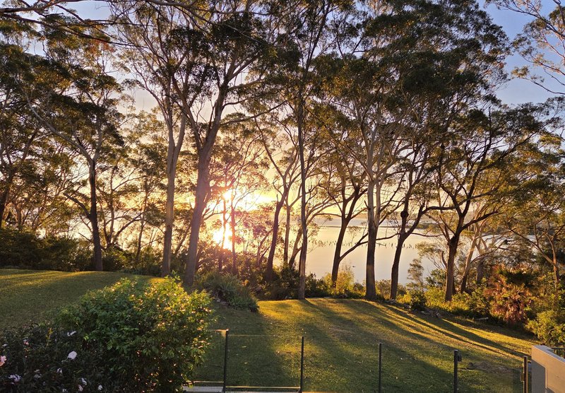 Photo - 77 Kent Gardens, Soldiers Point NSW 2317 - Image 15