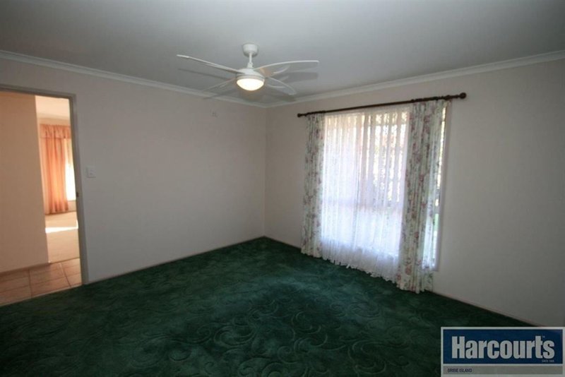 Photo - 77 Lachlan Crescent, Sandstone Point QLD 4511 - Image 5