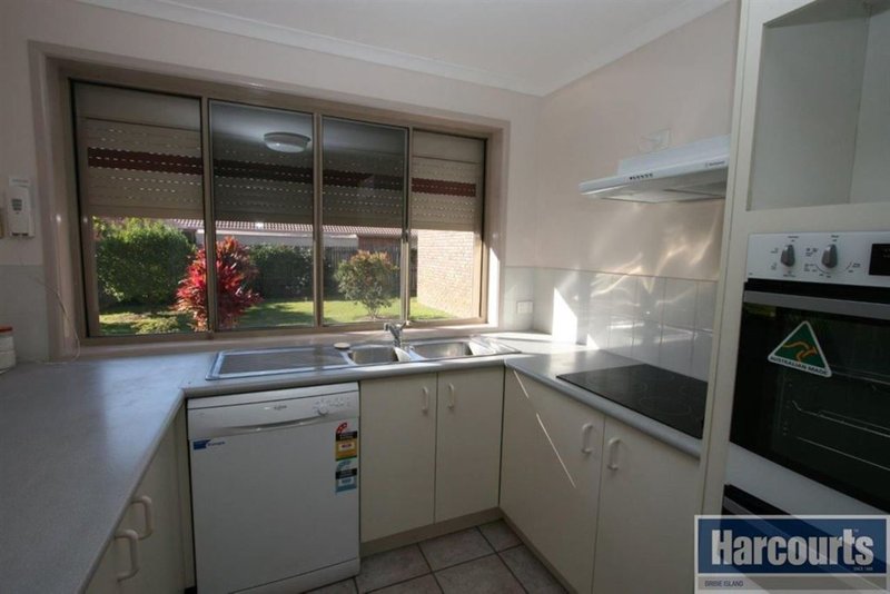 Photo - 77 Lachlan Crescent, Sandstone Point QLD 4511 - Image 10